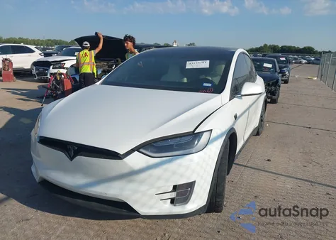 2017 Tesla Model X 100D/75D/90D from USA, damaged, VIN 5YJXCAE2XHF073508